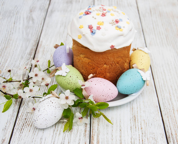 húsvéti kenyér és a tojás - Fotó, kép
