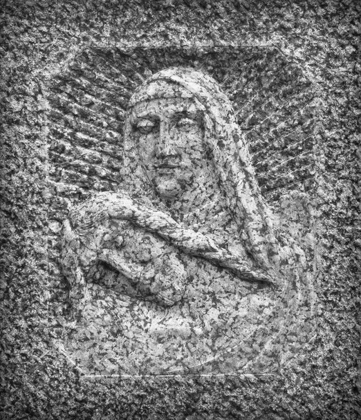 ミケランジェロの同情を表す石のレリーフ - 写真・画像