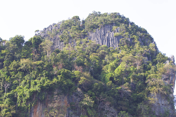 Picturesque rocks of the Railay Peninsula, Krabi, Thailand - Zdjęcie, obraz