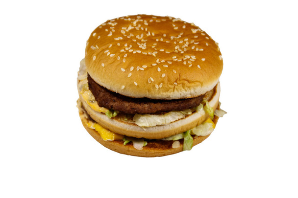 Duży hamburger izolowany na białym tle - Zdjęcie, obraz