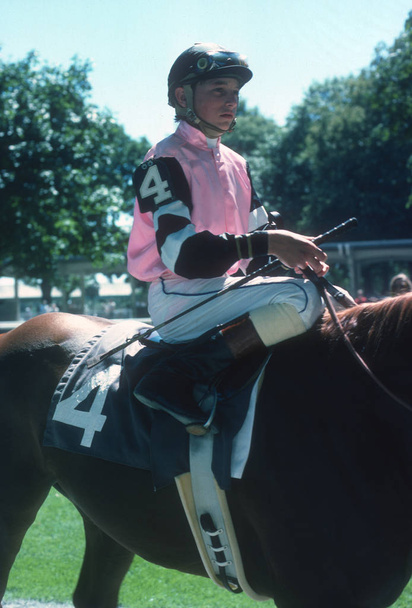 Steve Cauthen Horse Racing Jockey On His Horse Before His Race.j - Foto, Imagem