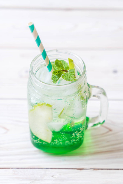 green apple soda - Foto, imagen