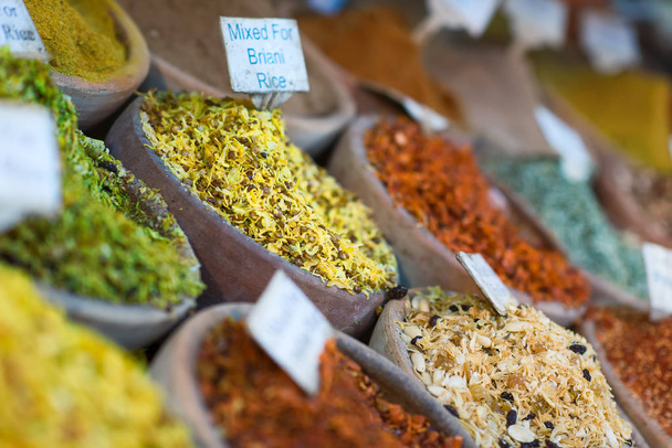 Mercado de especias en los zocos de Jerusalén
 - Foto, Imagen