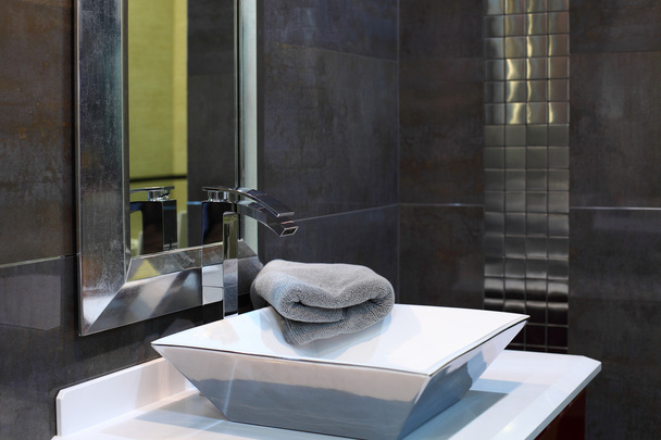 Современный интерьер ванной комнаты - роскошный дизайн
 - Фото, изображение