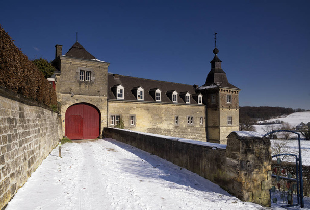 Brama zamku Neercanne - Zdjęcie, obraz