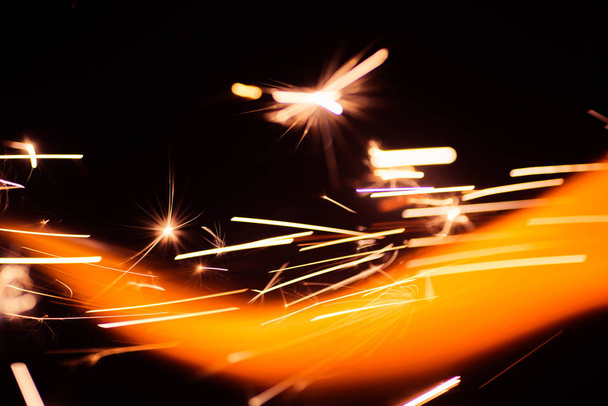 sparkler, fogos de artifício à noite macro
 - Foto, Imagem