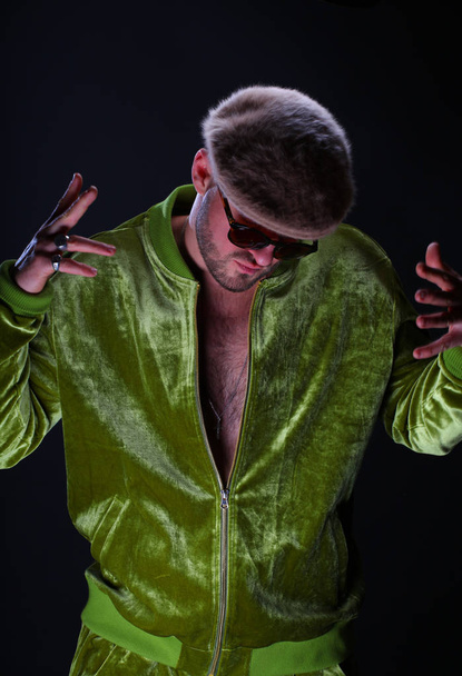 Young Men green velvet clothes  - Photo, image