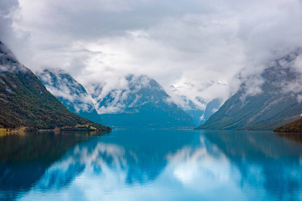 lovatnet lake Beautiful Nature Norway. - Fotografie, Obrázek