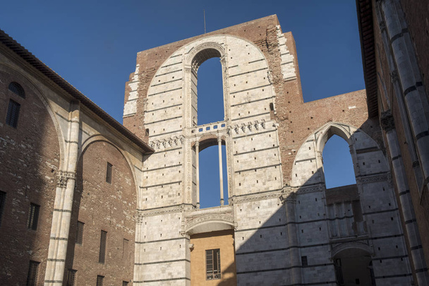 Siena, Italy: historic buildings - Фото, изображение