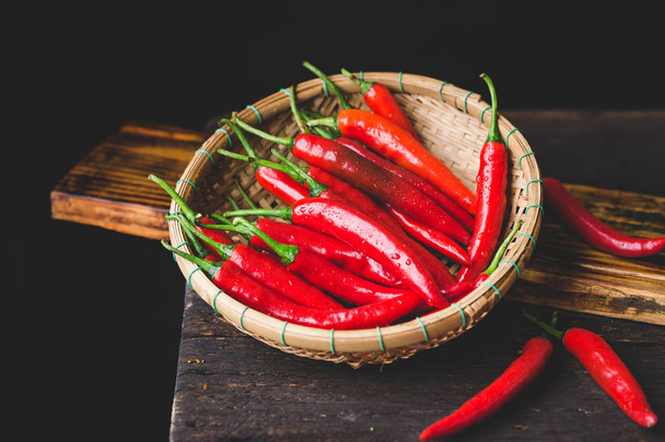 rode pepers uit Vietnam - Foto, afbeelding