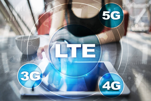 Sieć LTE. Zdejmowany pojęcie Internetu i technologii 5g. - Zdjęcie, obraz