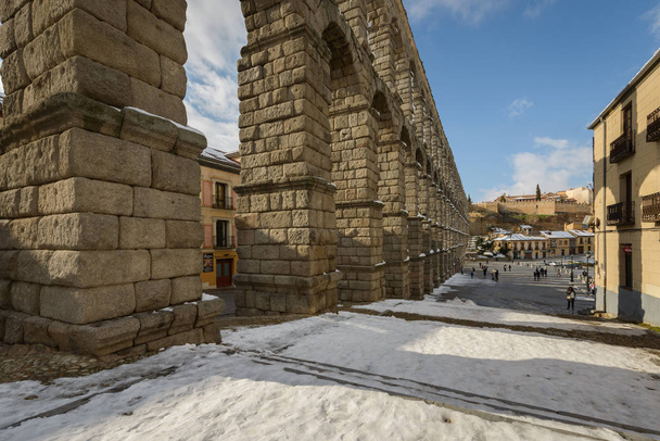 Відомі антикварні акведук і стародавні Segovia  - Фото, зображення