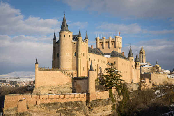 Festői kilátással, az Alcazar vár, Spanyolország, Segovia - Fotó, kép