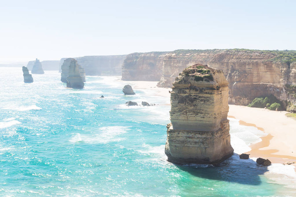 Kliffen en twaalf apostelen op de Great Ocean Road, Victoria, Australië - Foto, afbeelding