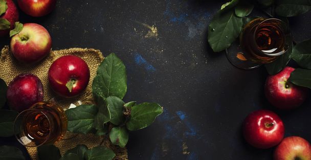 French apple brandy, dark background, top view - Valokuva, kuva