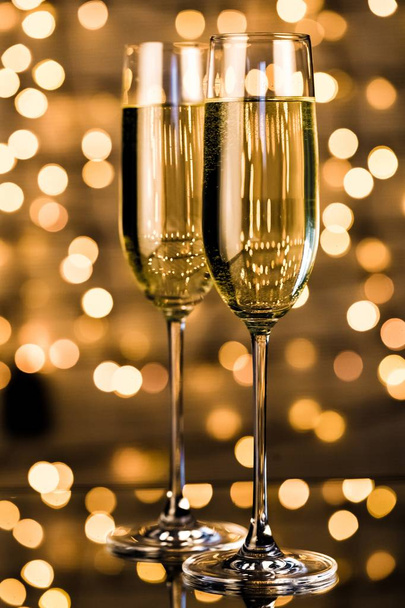 Flute glasses of champagne on background - Φωτογραφία, εικόνα
