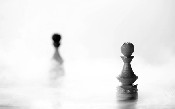 peça de xadrez peão a bordo
 - Foto, Imagem