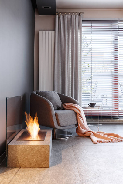 Fireplace in cozy living room - Valokuva, kuva