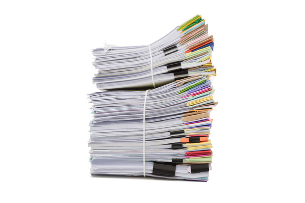 Стопка документов, изолированных на белом фоне
 - Фото, изображение