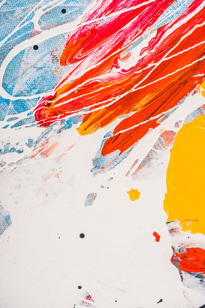 close up de respingos de tinta acrílica no fundo multicolorido abstrato
  - Foto, Imagem