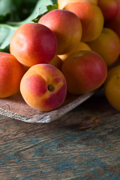 Juicy fresh apricots. - Photo, Image