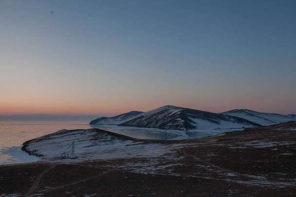 winter nature of Lake Baikal - Фото, зображення