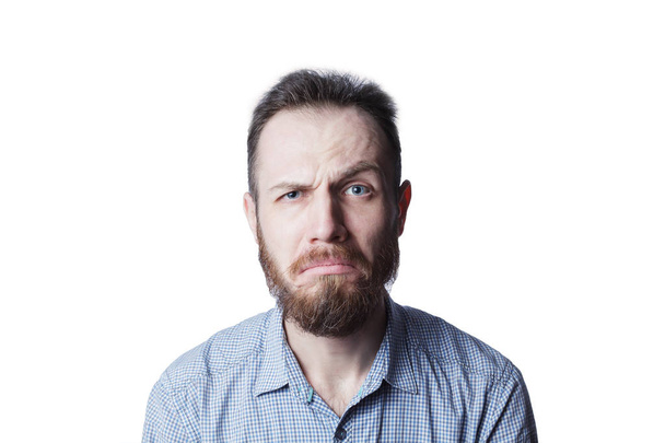 Обличчя розлюченого і ображеного чоловіка
 - Фото, зображення