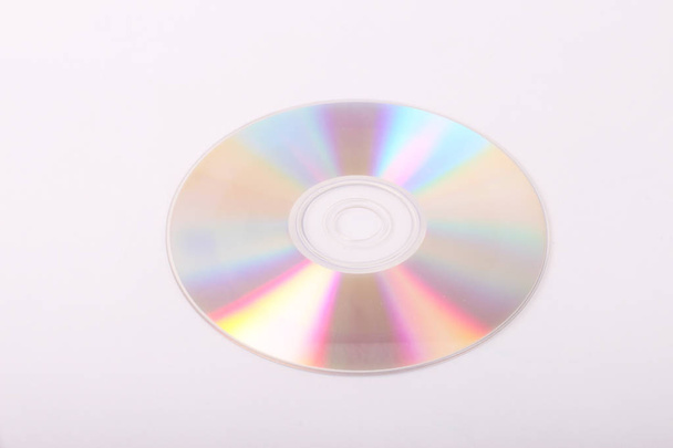 leere CD oder DVD isoliert auf weißem Hintergrund - Foto, Bild