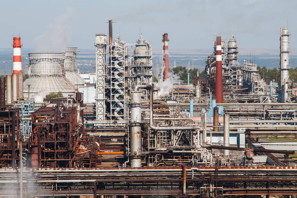 rafineria ropy naftowej i gazu - Zdjęcie, obraz