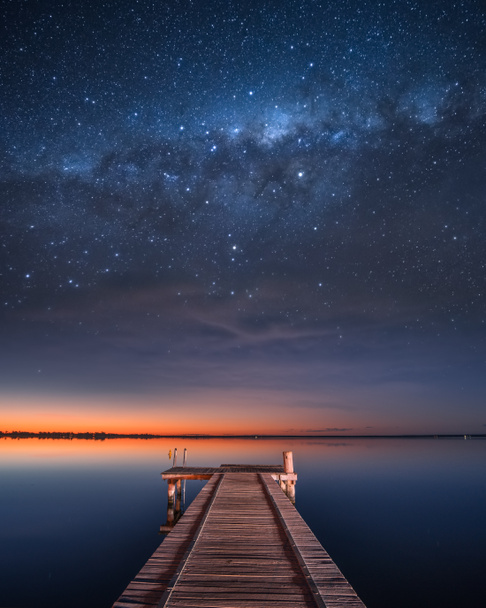 Αστέρια στο Bonney Lake, Νότια Αυστραλία - Φωτογραφία, εικόνα