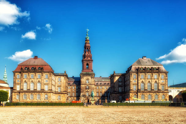 Folketing Parlament-Christiansborg palota Koppenhága - Fotó, kép