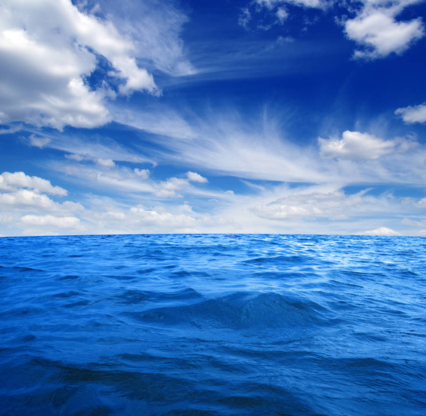 blaues Meerwasser  - Foto, Bild