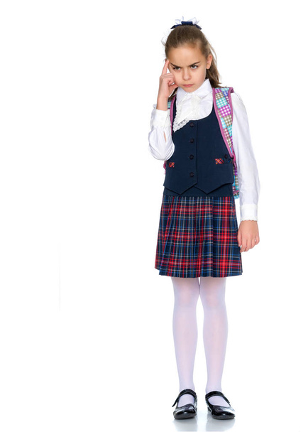 The girl goes to school - 写真・画像