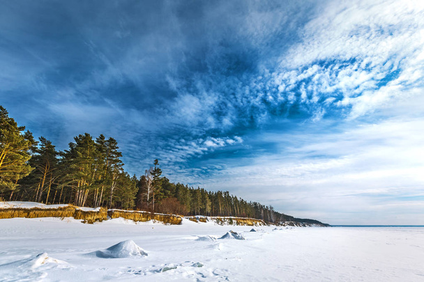 Winter landscape. The Ob River, Western Siberia - Zdjęcie, obraz