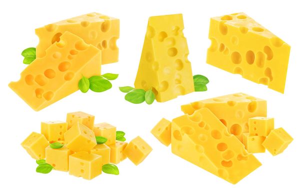 Käse isoliert auf weißem Hintergrund. mit Schnittpfad. Sammlung. - Foto, Bild
