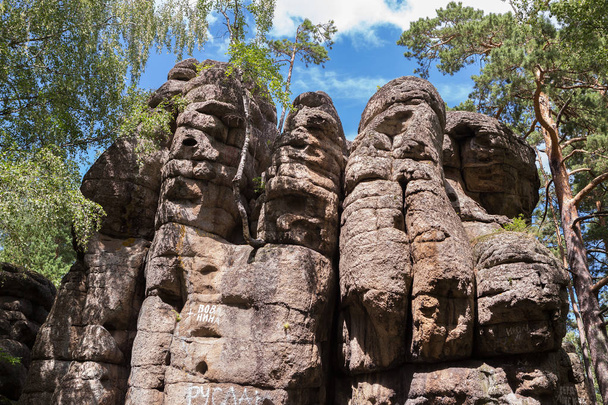 Rock Four Brothers an amazing natural landmark in resort city of Belokurikha in the Altai Krai - Foto, Imagem