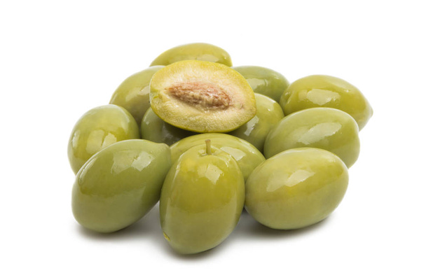 zelené olivy, samostatný  - Fotografie, Obrázek