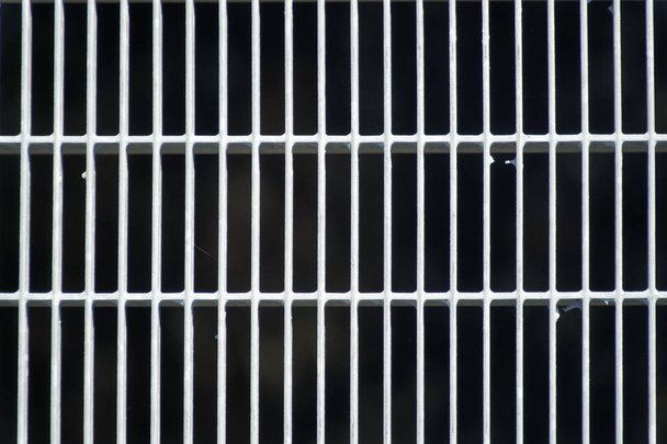 Стальная решетка. текстура из нержавеющей стали, фон для веб-сайта или мобильных устройств
 - Фото, изображение