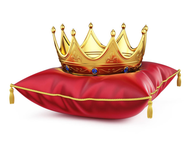 Coroa de ouro real em travesseiro vermelho isolado em branco. Renderização 3d
 - Foto, Imagem