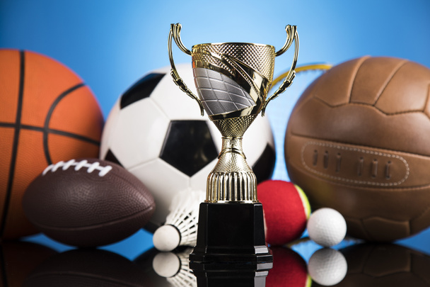 Bolas no esporte, Troféu e conceito de campeonato
 - Foto, Imagem