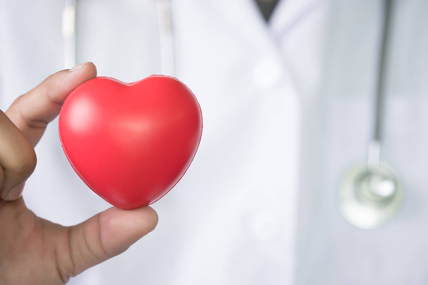 Lääketieteen lääkäri punainen sydän lääketiede apteekki vmedical technology
  - Valokuva, kuva