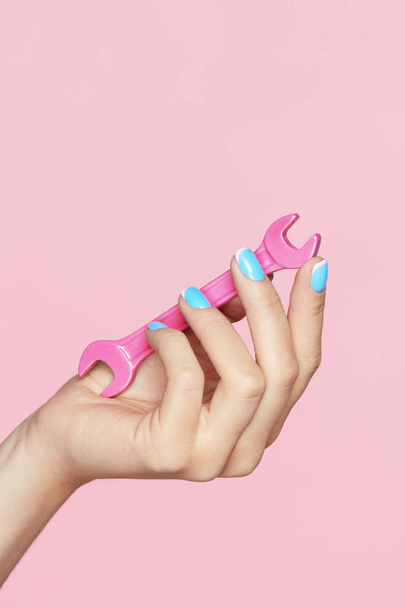 Nails. Hand With Blue Manicure - Zdjęcie, obraz