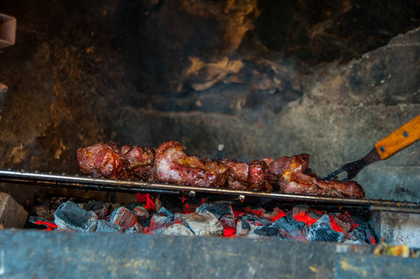 Говяжье мясо на гриле
  - Фото, изображение