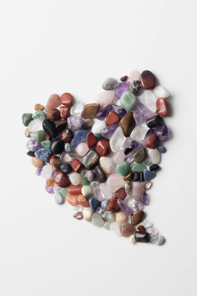Un corazón de piedras
 - Foto, Imagen