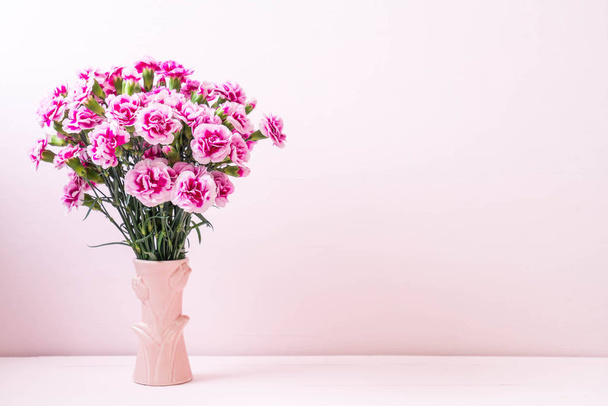 pink spring flower on wood background - Valokuva, kuva