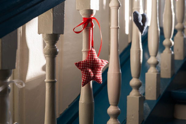 schodišťové úchyty s dekorací v podobě hvězdy - Fotografie, Obrázek