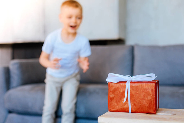 Selective focus of a present box - Photo, image