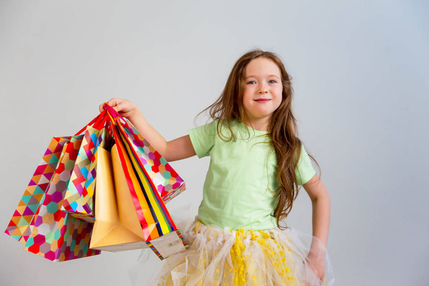 Little girl shopping - Foto, Imagem