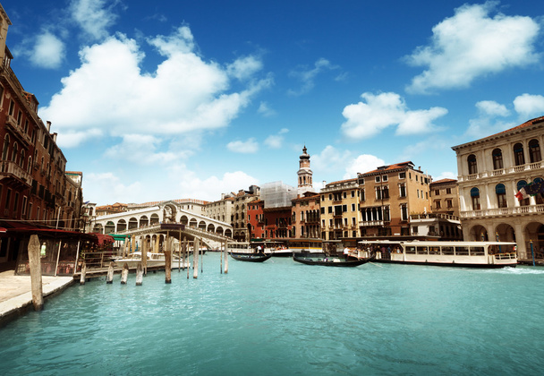 Puente de Rialto en Venecia, Italia - Foto, Imagen