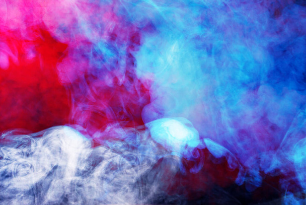 humo multicolor rojo azul gris
 - Foto, imagen